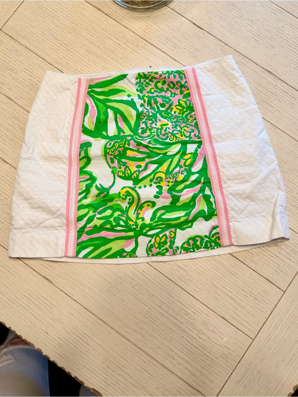 Lilly Pulitzer tate miniskirt - resort white seeing pink elephants | EEUC
